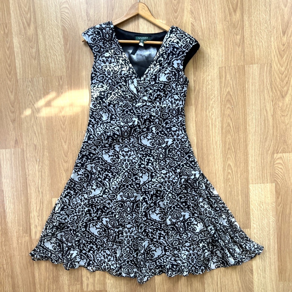 Lauren Ralph Lauren 100% Silk Floral Cap Sleeve Dress Sz 4 Paisley Fit n Flare